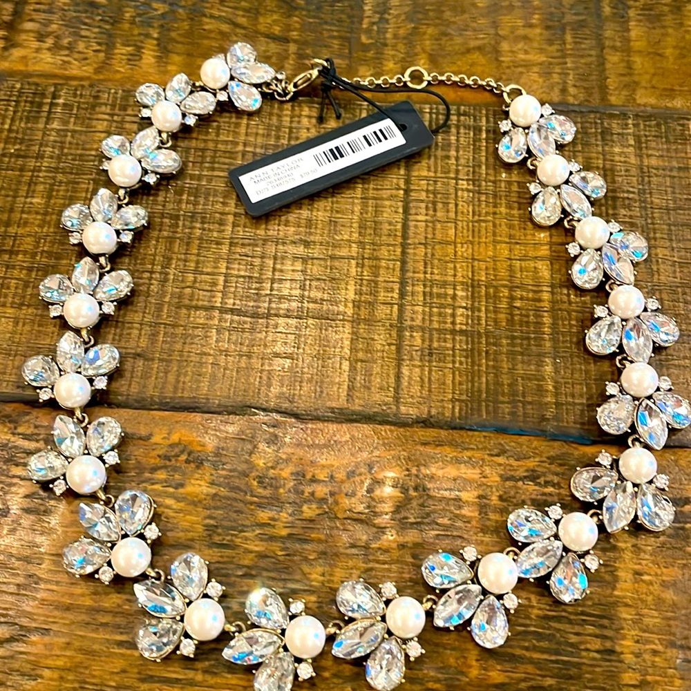 Ann Taylor Statement Necklace